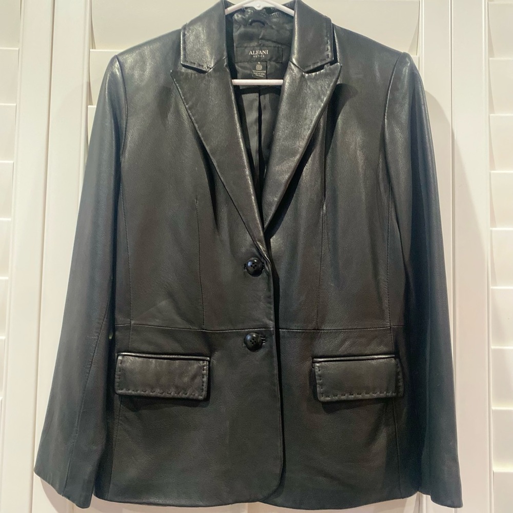 ALFANI Women's Black Leather vintage Blazer size S